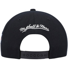 Black New York Knicks Hardwood Classics Script 2.0 Snapback Hat | NBA