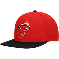 Red/Black Miami Heat Hardwood Classics Team Two-Tone 2.0 Snapback Hat | NBA