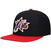 Black/Red Philadelphia 76ers Hardwood Classics Team Two-Tone 2.0 Snapback Hat | NBA