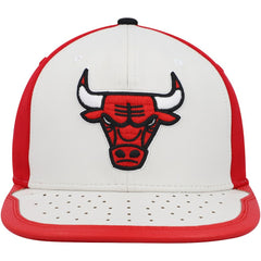White/Red Chicago Bulls Day One Snapback Hat | NBA