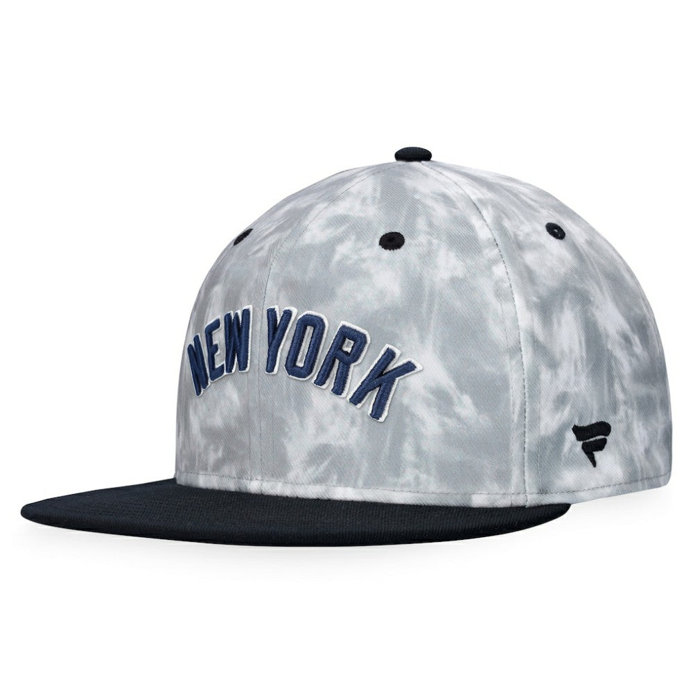 New York Yankees Fanatics Smoke Dye Fitted Hat - MLB Hats