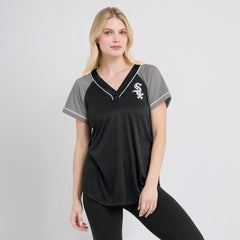 Chicago White Sox Fanatics Women's Ultimate Style Raglan V-Neck T-Shirt - MLB T-shirts