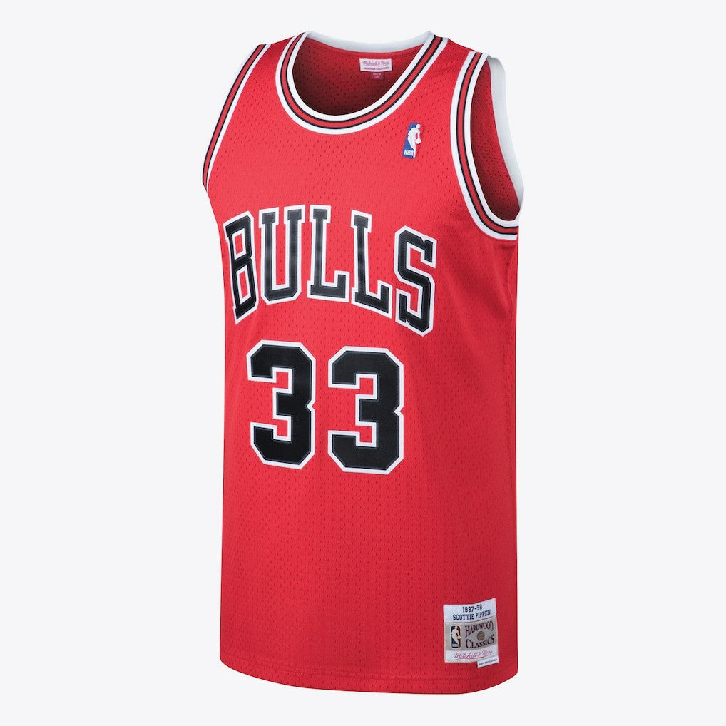 Red - Mens Chicago Bulls Scottie Pippen 1997 Hardwood Classics Road Swingman Jersey sale | NBA