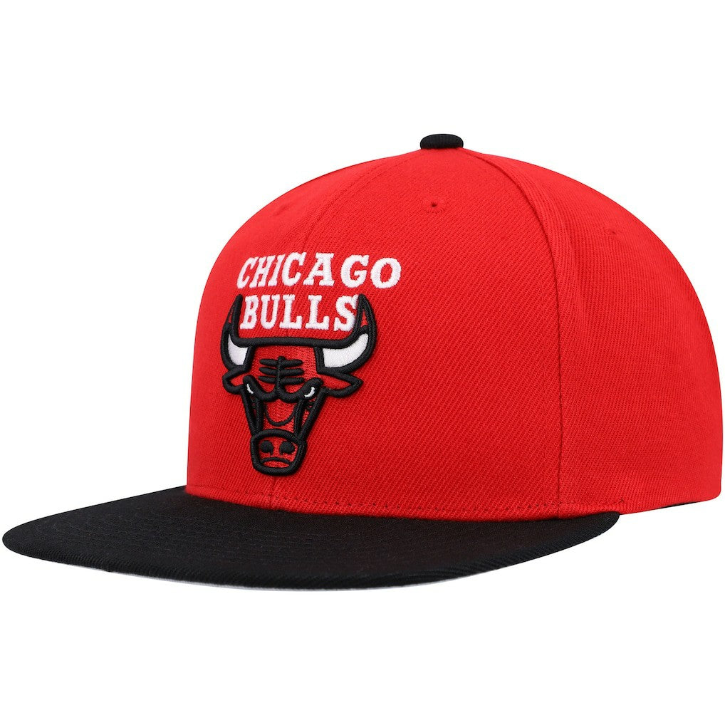Red/Black Chicago Bulls Side Core 2.0 Snapback Hat | NBA
