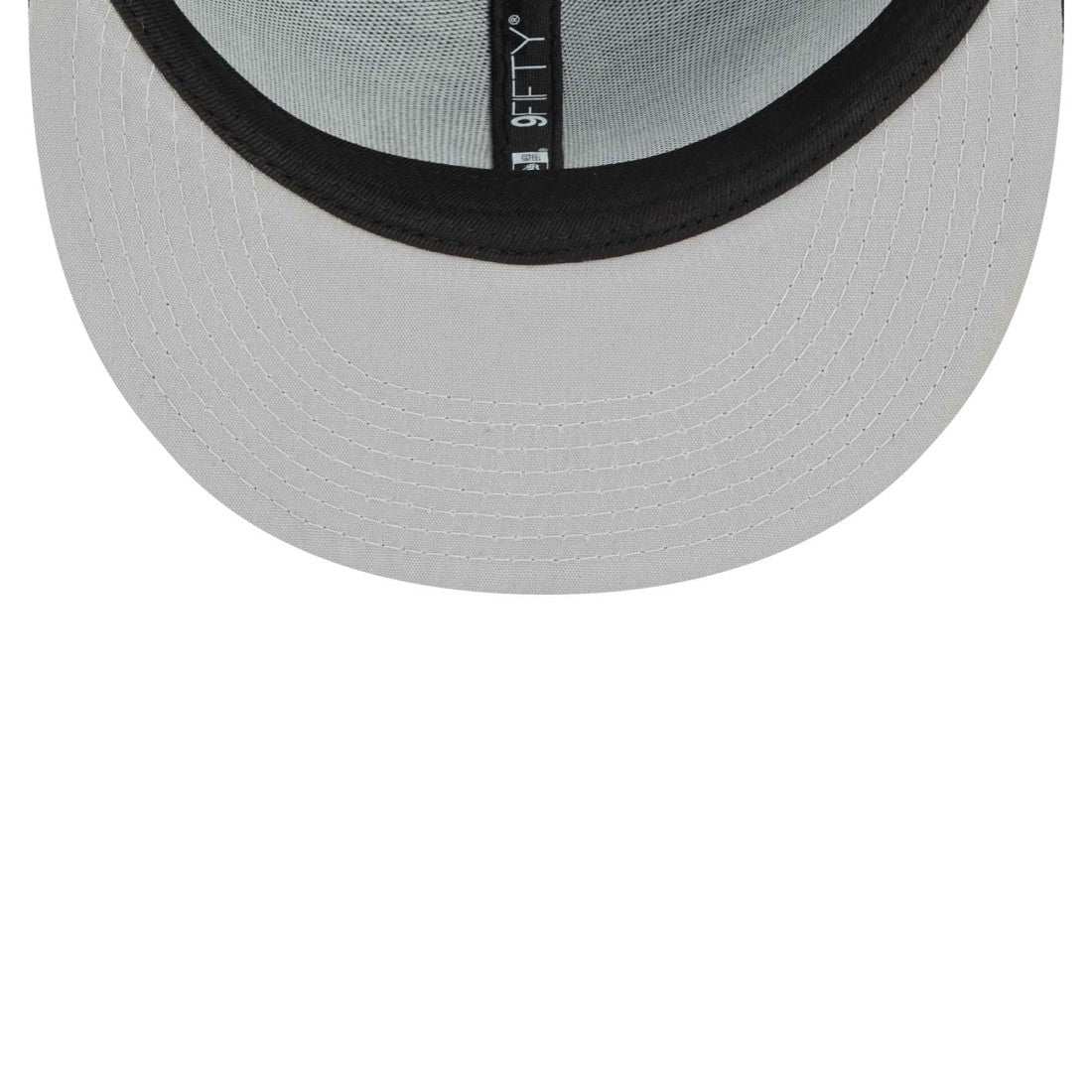 Tennessee Titans Independent 9FIFTY Snapback Hat | NFL Outlet