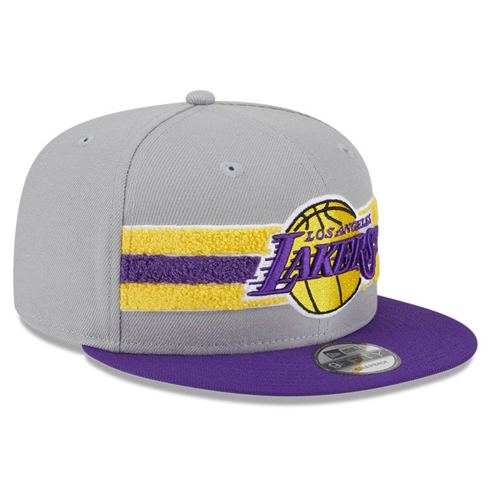 Gray Los Angeles Lakers Chenille Band 9FIFTY Snapback Hat | NBA