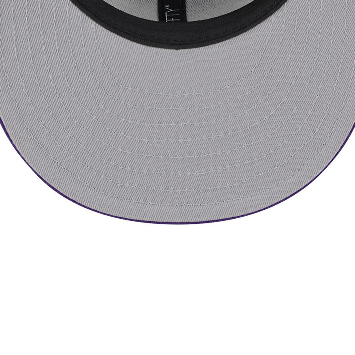 Gray Los Angeles Lakers Chenille Band 9FIFTY Snapback Hat | NBA