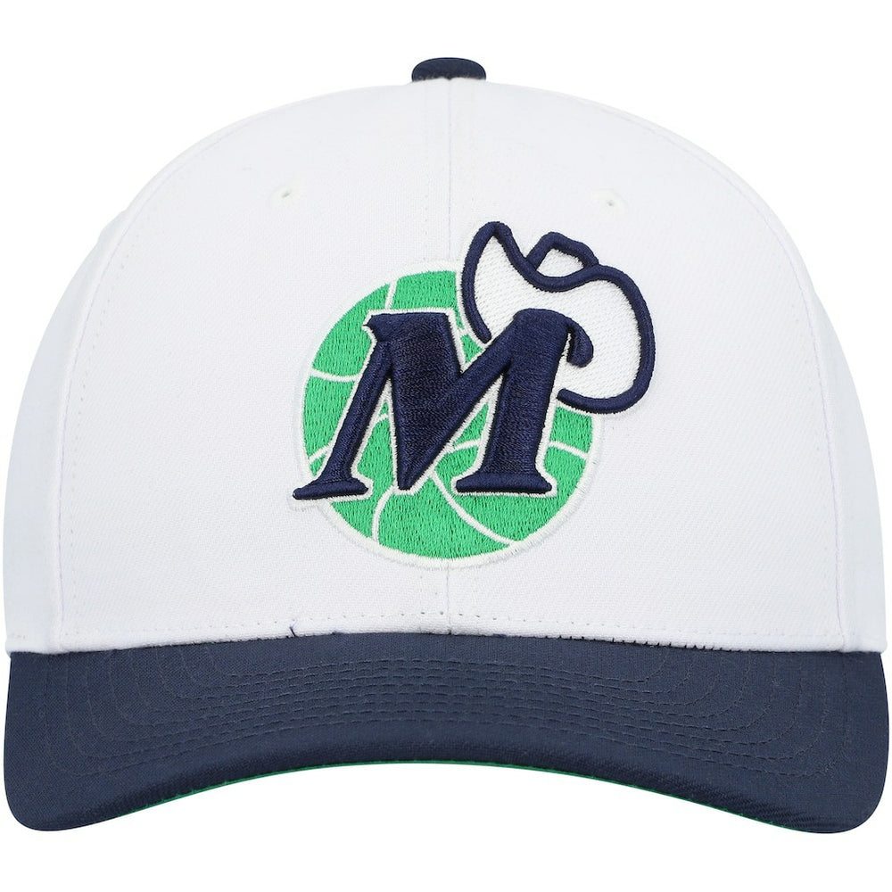 White/Navy Dallas Mavericks Hardwood Classics Core 2-Tone 2.0 Pro Snapback Hat sale | NBA