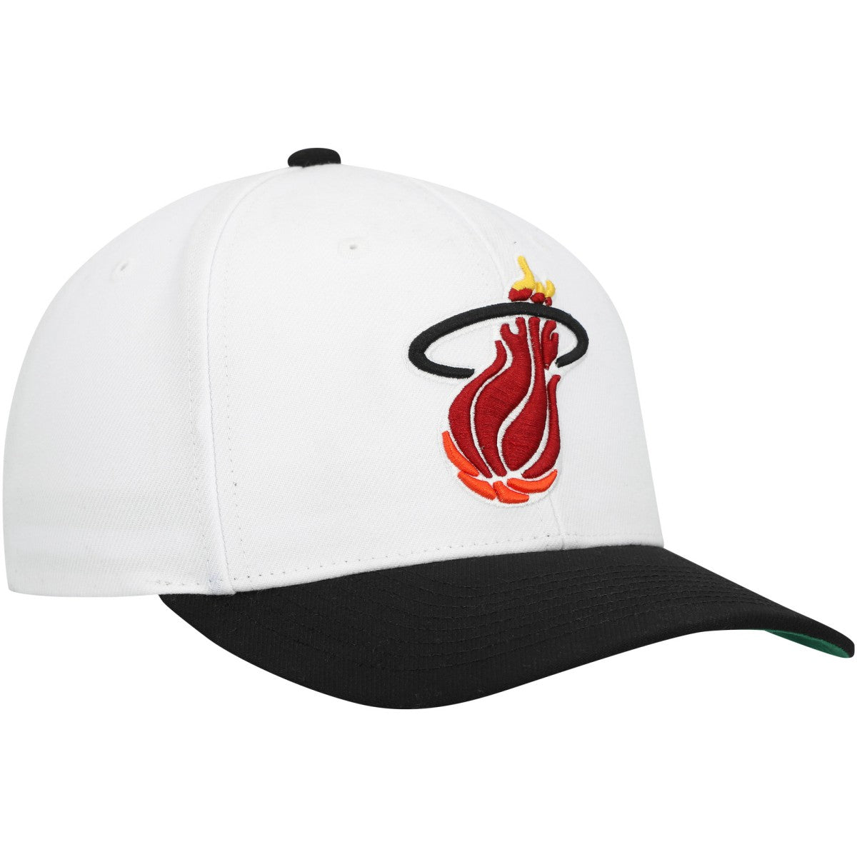 White/Black Miami Heat Hardwood Classics Core 2-Tone 2.0 Pro Snapback Hat | NBA