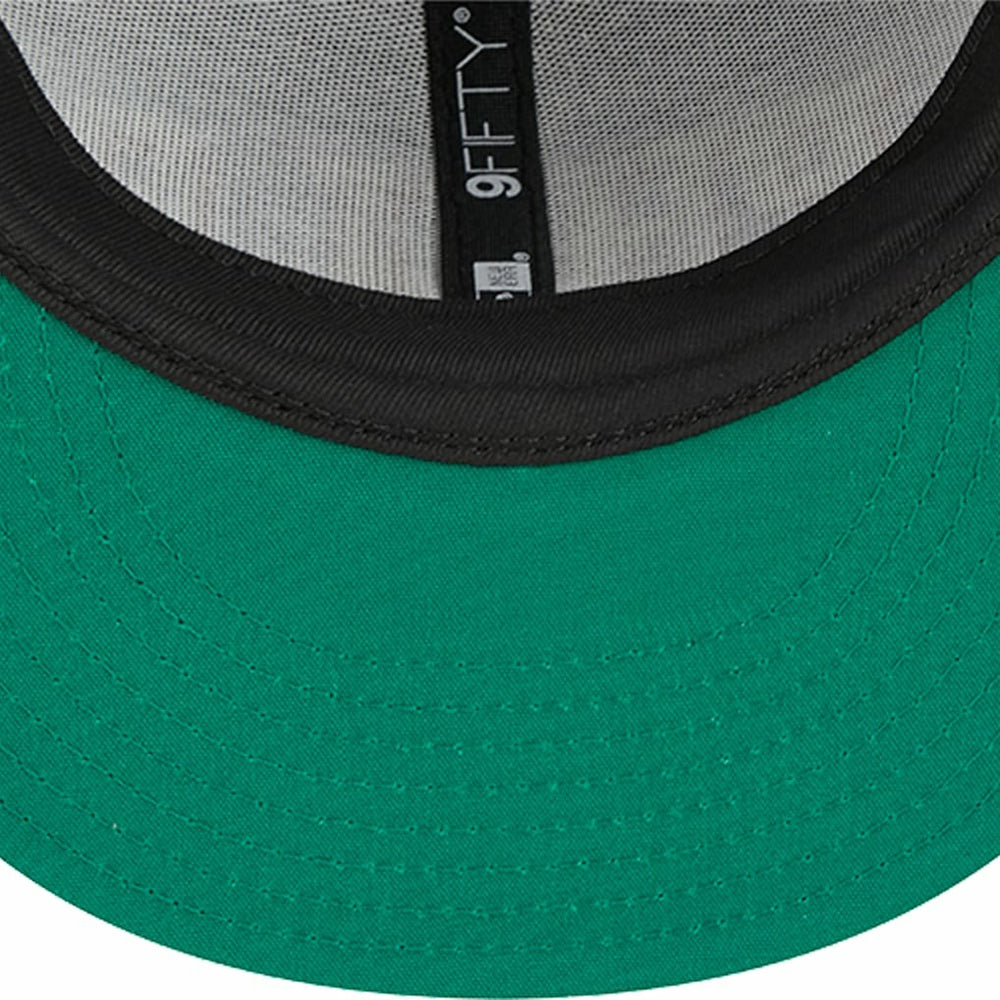 Black Philadelphia 76ers Post-Up Pin Mesh 9FIFTY Snapback Hat | NBA