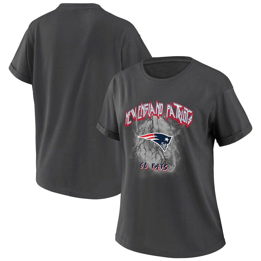 New England Patriots WEAR by Erin Andrews Women's Boyfriend T-Shirt | NFL Outlet