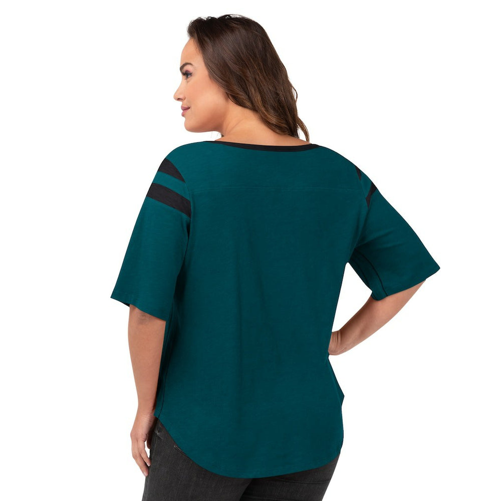 Philadelphia Eagles G-III 4Her by Carl Banks Women's Plus Size Linebacker T-Shirt | NFL On sale