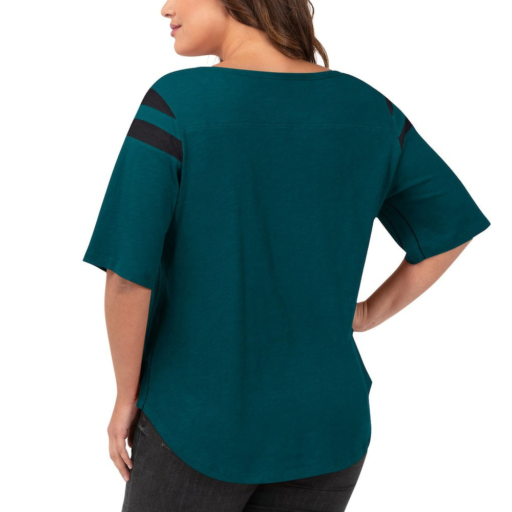 Philadelphia Eagles G-III 4Her by Carl Banks Women's Plus Size Linebacker T-Shirt | NFL On sale