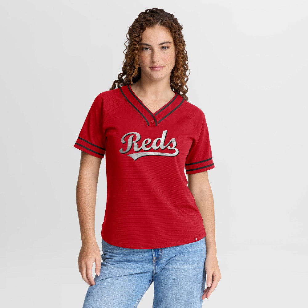 Cincinnati Reds Fanatics Women's Diva Race Ahead Raglan V-Neck T-Shirt - MLB T-shirts