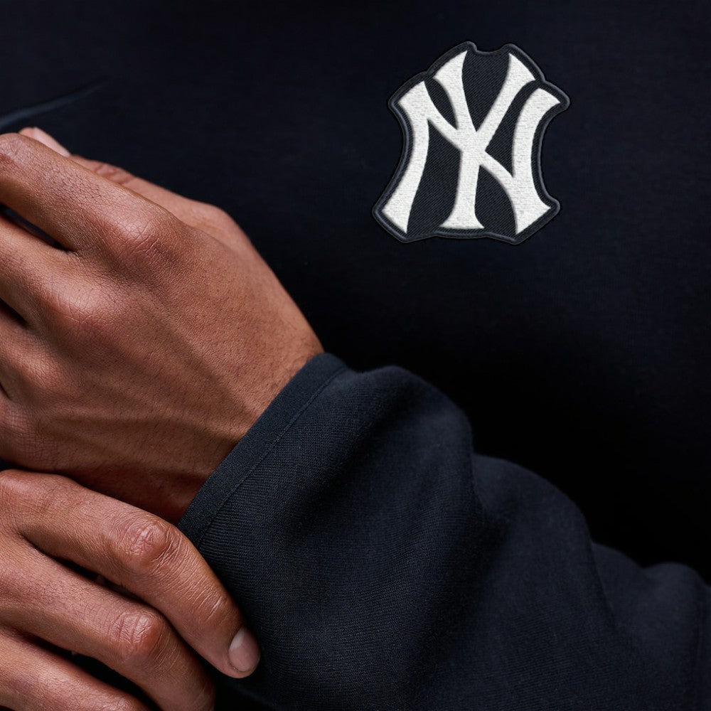 New York Yankees Nike Tech Fleece Raglan Sweatshirt - MLB Sweatshirts