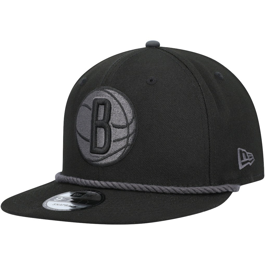 Black Brooklyn Nets Back Laurels 9FIFTY Snapback Hat | NBA