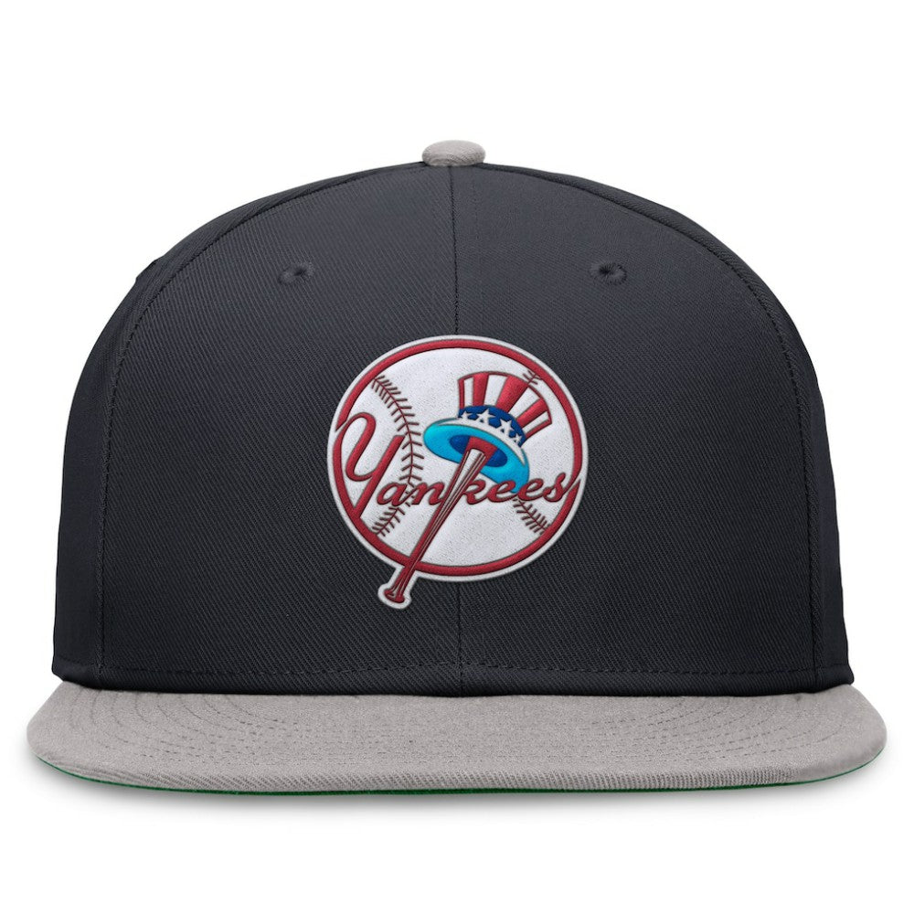 New York Yankees Nike Rewind Cooperstown True Performance Fitted Hat - MLB Hats