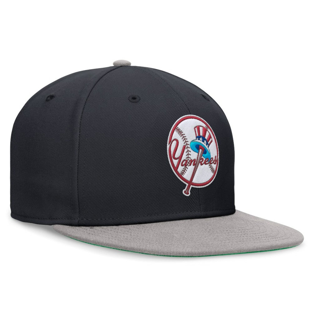 New York Yankees Nike Rewind Cooperstown True Performance Fitted Hat - MLB Hats