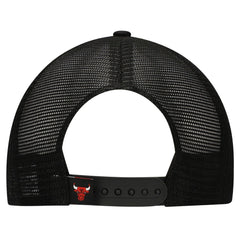 White/Black Chicago Bulls Youth Court Sport Mascot 9FIFTY Snapback Hat | NBA