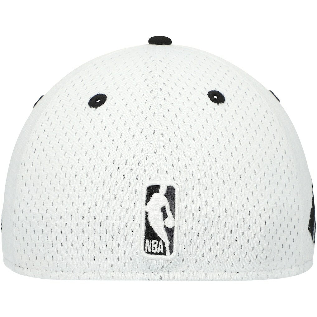 White/Black Brooklyn Nets Throwback 2Tone 59FIFTY Fitted Hat | NBA