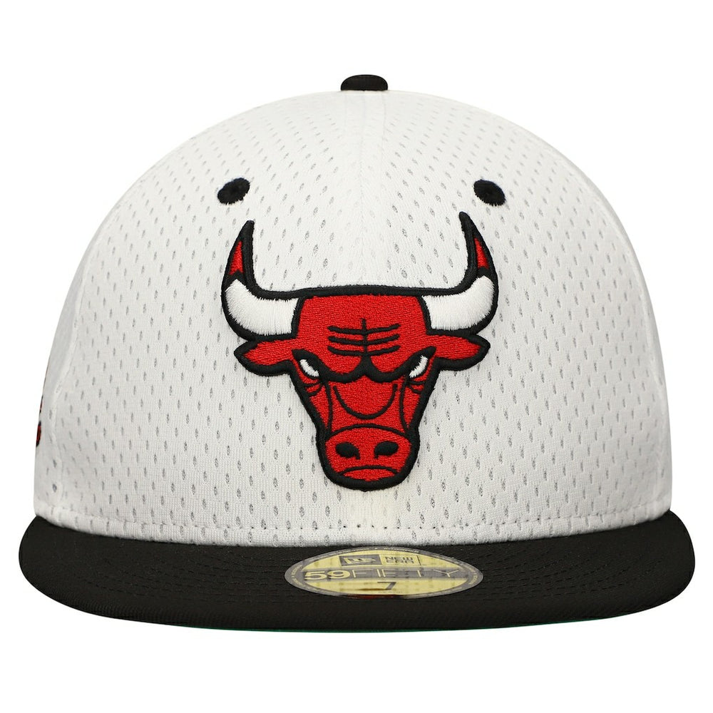 White/Black Chicago Bulls Throwback 2Tone 59FIFTY Fitted Hat | NBA