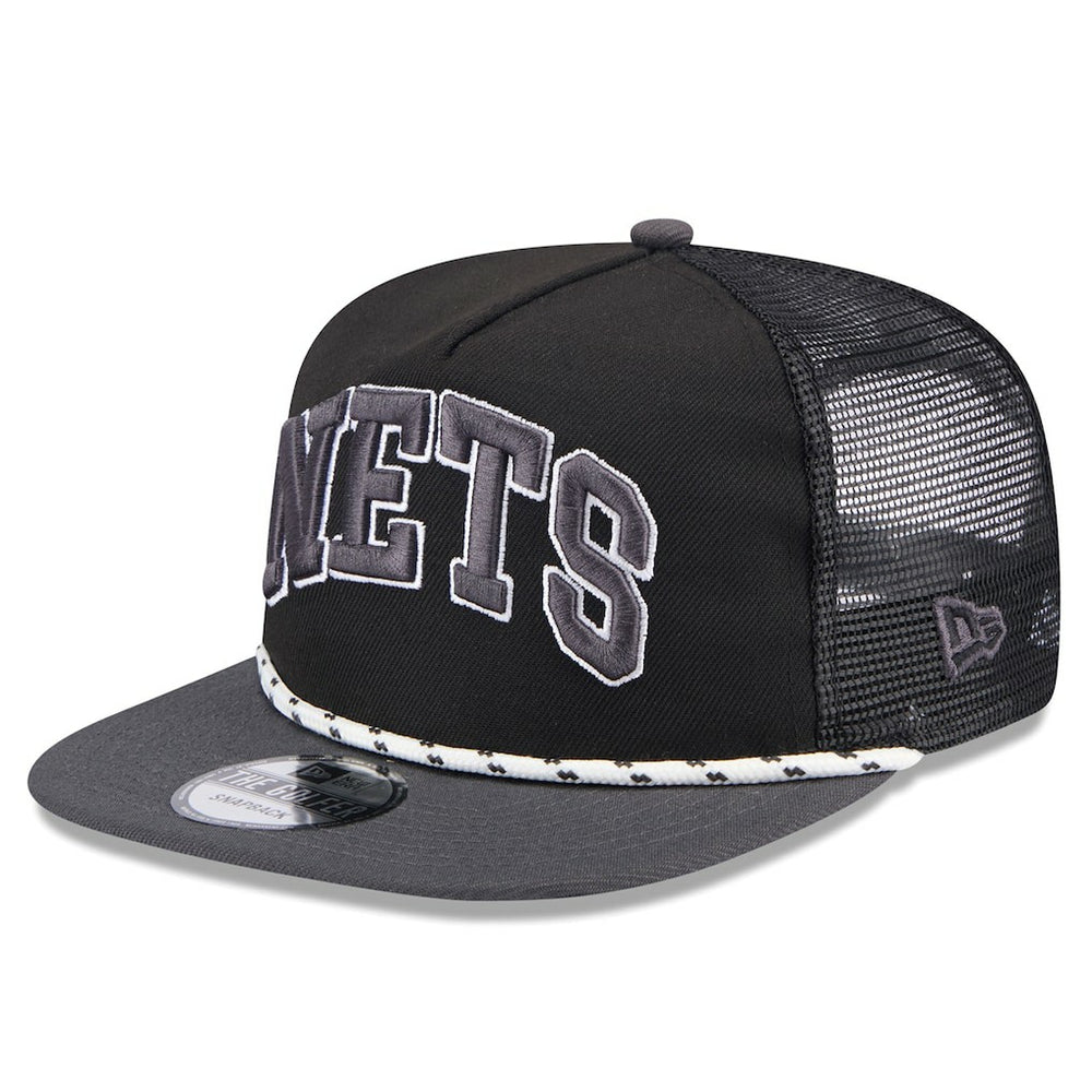 Black/Charcoal Brooklyn Nets Throwback Team Arch Golfer Snapback Hat | NBA