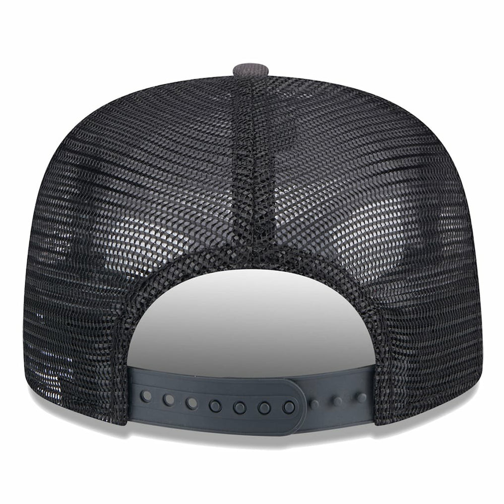 Black/Charcoal Brooklyn Nets Throwback Team Arch Golfer Snapback Hat | NBA