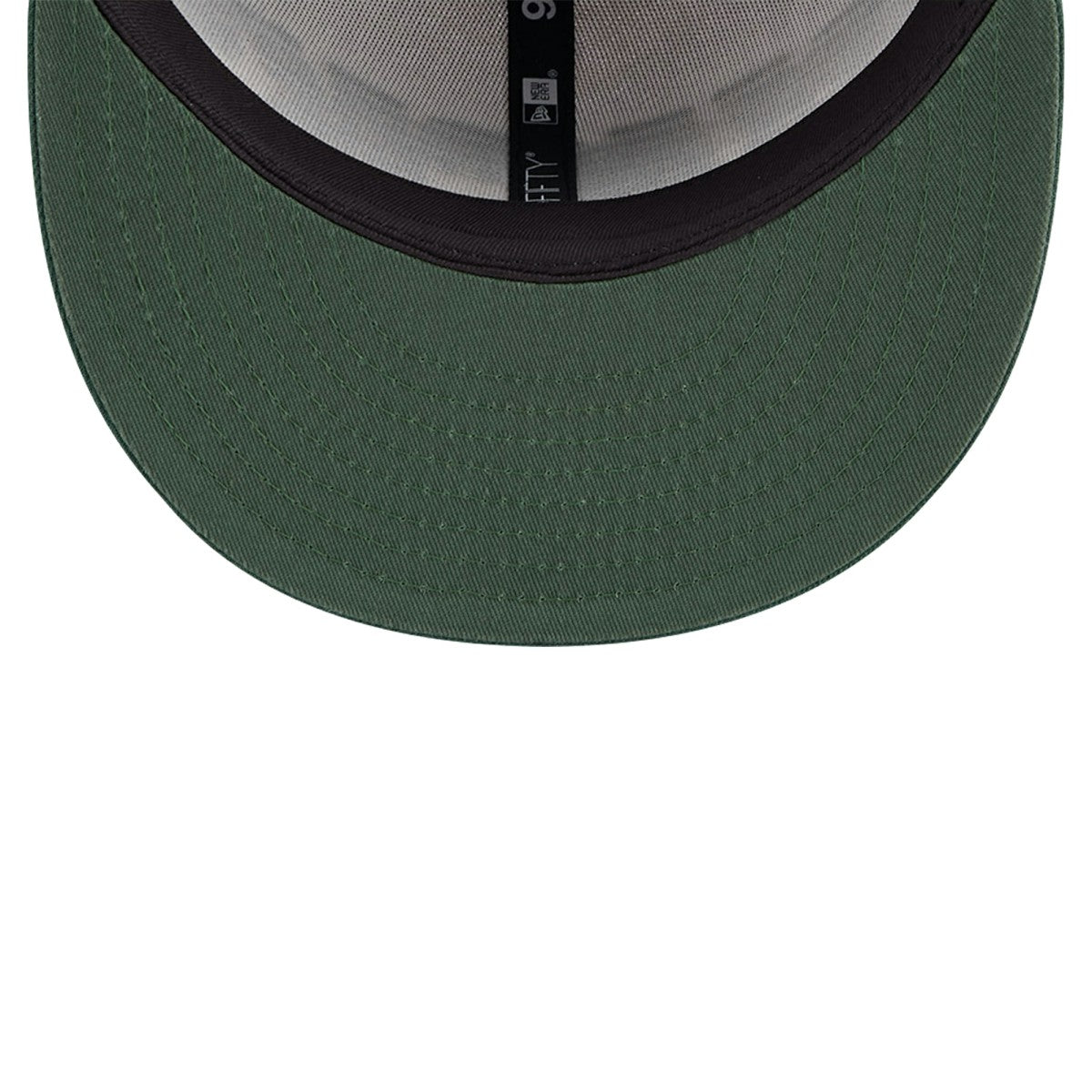 White/Hunter Green Milwaukee Bucks Throwback Gradient Tech Font 9FIFTY Snapback Hat | NBA