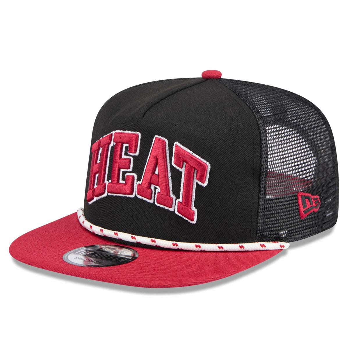 Black/Red Miami Heat Throwback Team Arch Golfer Snapback Hat | NBA