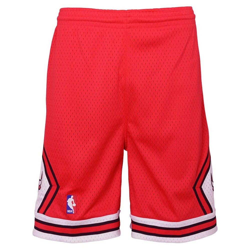 Red Chicago Bulls Youth Hardwood Classics Swingman Shorts | NBA
