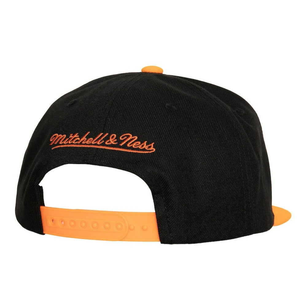 Philadelphia Flyers Mitchell & Ness Core Team Ground 2.0 Snapback Hat -  NHL Hats