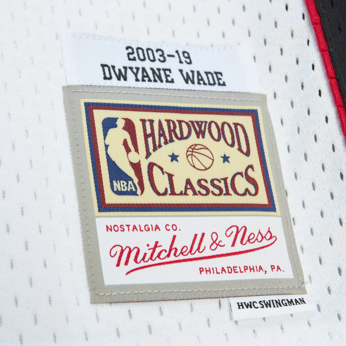 White Dwyane Wade Miami Heat Unisex Hall of Fame Class of 2023 Throwback Swingman Jersey | NBA