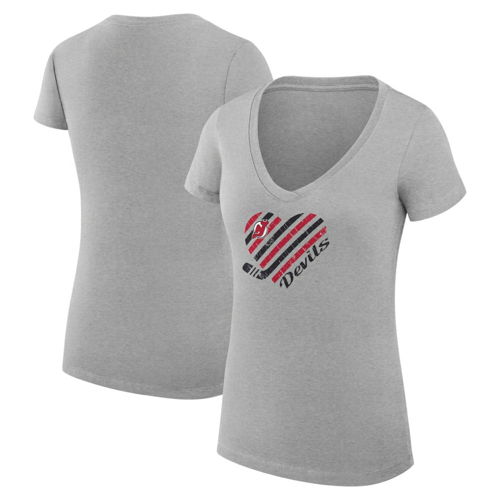 New Jersey Devils G-III 4Her by Carl Banks Women's Super-Slim Fit Lightweight Heart V-Neck T-Shirt -  NHL T-shirts