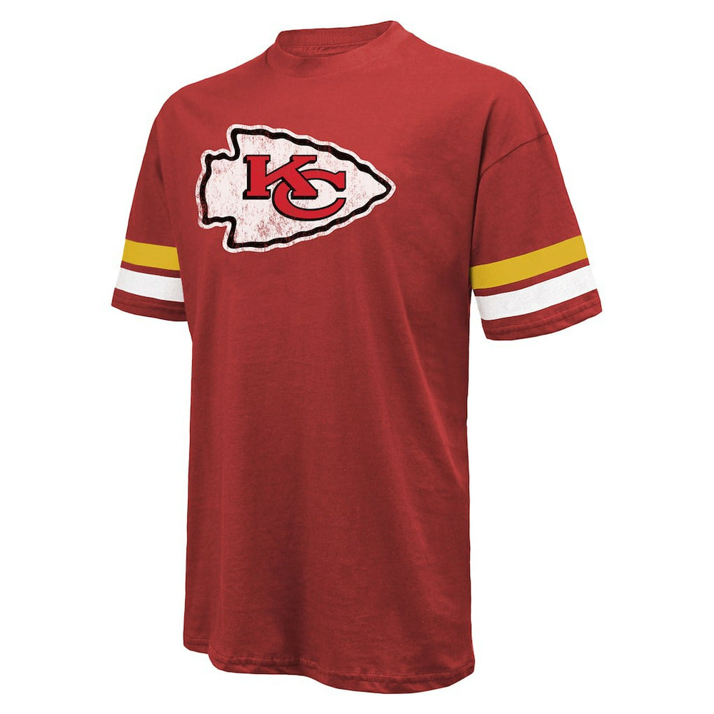 Kansas City Chiefs Patrick Mahomes  Majestic Threads Name & Number Oversize Fit T-Shirt | NFL Near me