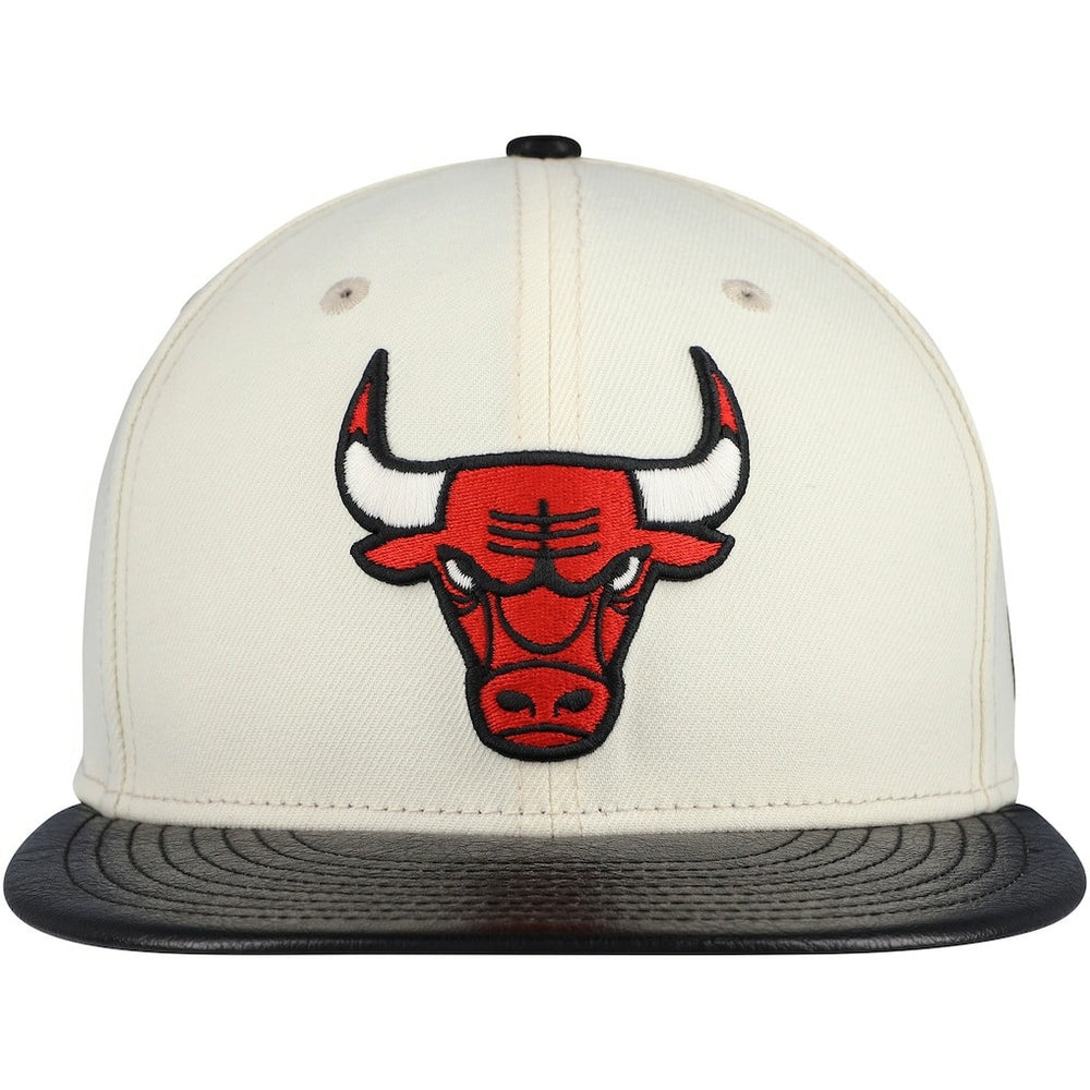 Cream/Black Chicago Bulls Faux Leather Visor Two-Tone 59FIFTY Fitted Hat | NBA