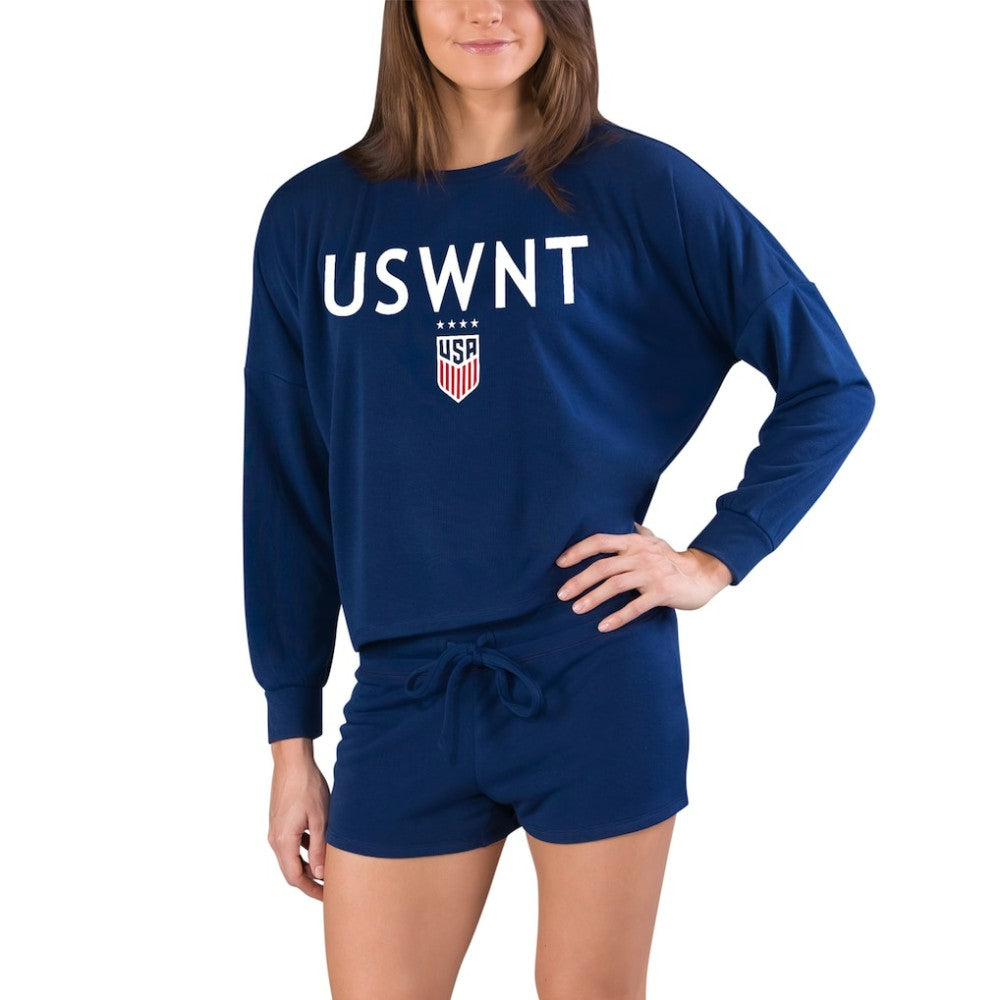 USWNT Concepts Sport Women's Gather Long Sleeve Top & Shorts Set