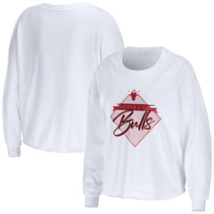 White Chicago Bulls WEAR by Erin Andrews Women's Cropped Long Sleeve T-Shirt sale | NBA