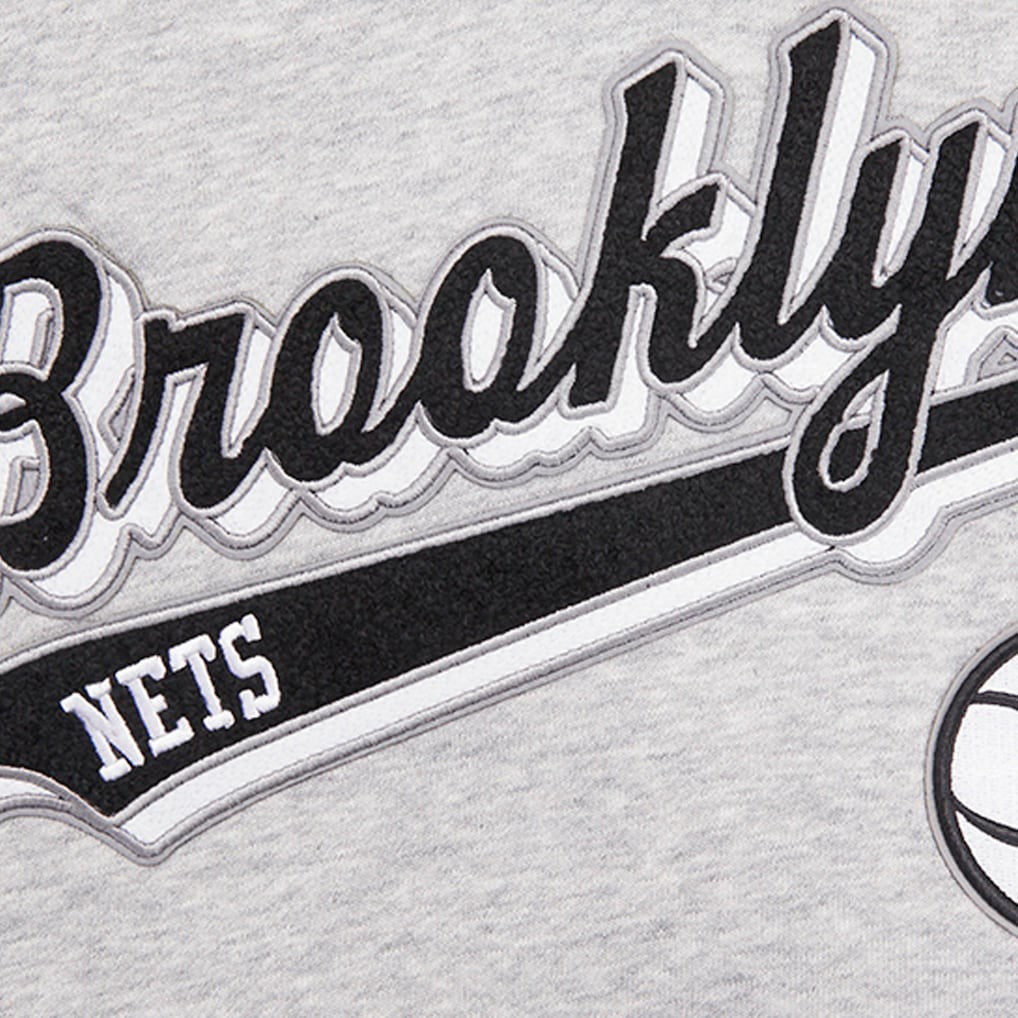 Heather Gray Brooklyn Nets Pro Standard Women's Script Tail Cropped Pullover Hoodie | NBA