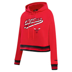 Red Chicago Bulls Pro Standard Women's Script Tail Cropped Pullover Hoodie | NBA