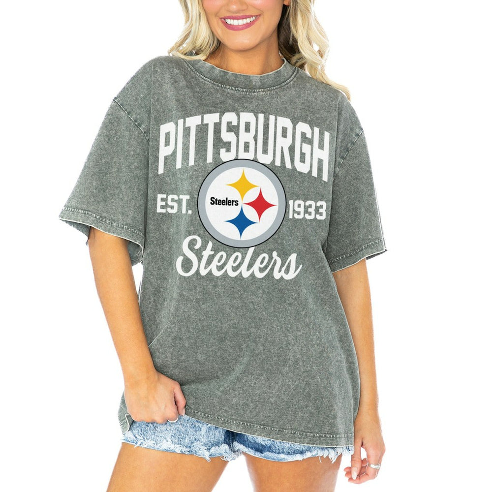 Pittsburgh Steelers Gameday Couture Women's Tackle Titan Boyfriend Washed T-Shirt | NFL Near me