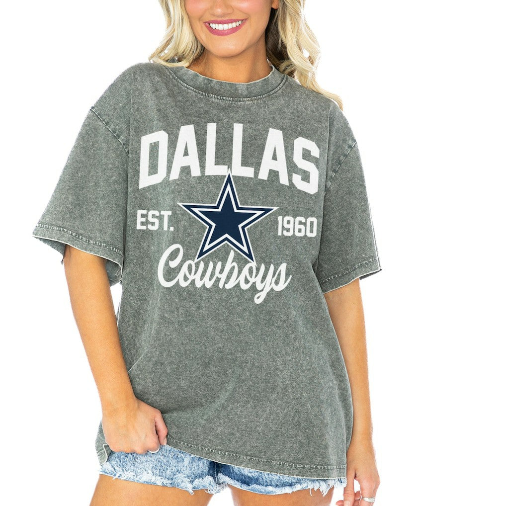 Dallas Cowboys Gameday Couture Women's Tackle Titan Boyfriend Washed T-Shirt | NFL On sale