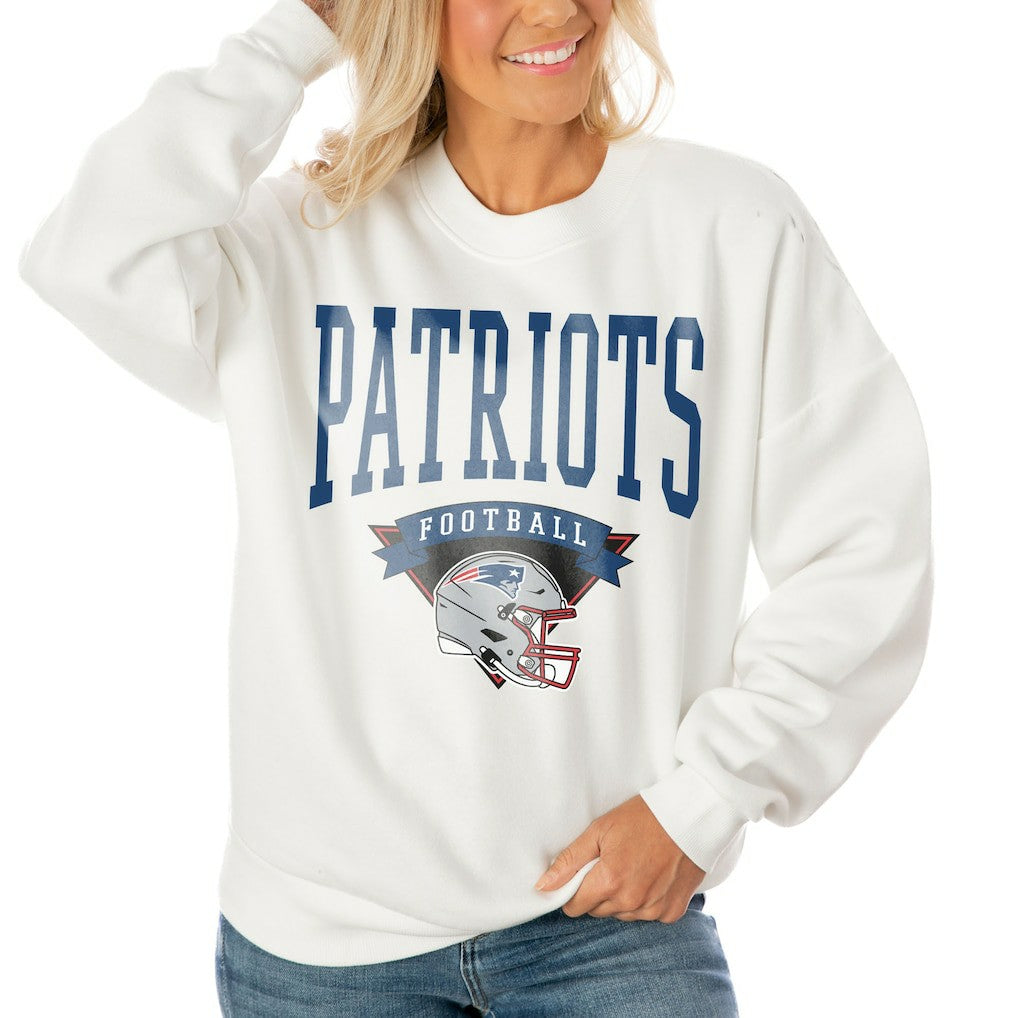 New England Patriots Gameday Couture Women's Oversized Yard Line Tri-Blend Pullover Sweatshirt | NFL US