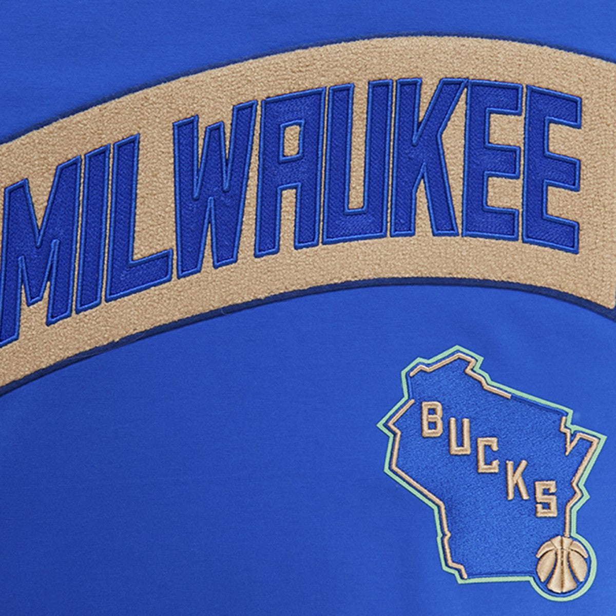 Royal Milwaukee Bucks Pro Standard T-Shirt | NBA