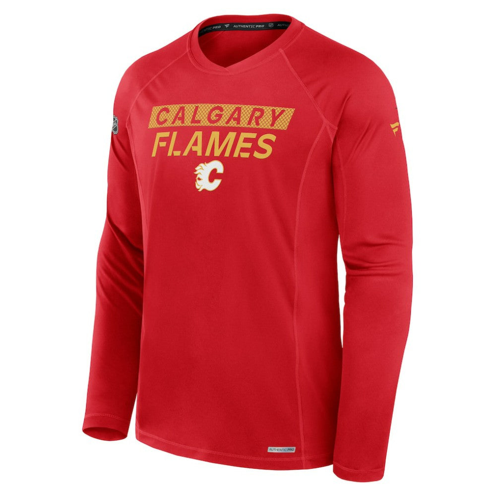 Calgary Flames Fanatics Authentic Pro Rink Tech Long Sleeve T-Shirt -  NHL T-shirts