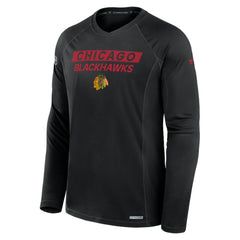 Chicago Blackhawks Fanatics Authentic Pro Rink Tech Long Sleeve T-Shirt -  NHL T-shirts
