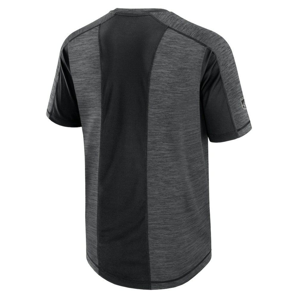 Chicago Blackhawks Fanatics Authentic Pro Rink Tech T-Shirt -  NHL T-shirts