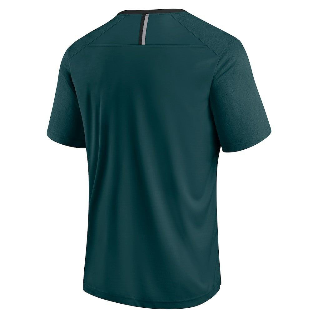 Philadelphia Eagles Defender Fade Slant T-Shirt | NFL US