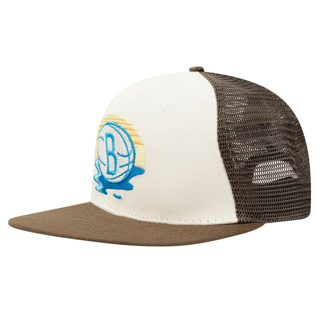Cream/Brown Brooklyn Nets Pro Standard Glint Sunset Snapback Hat | NBA
