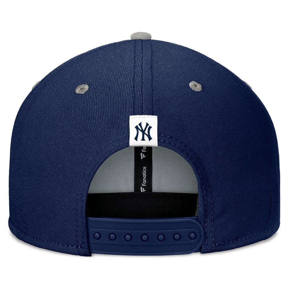 New York Yankees Fanatics Fundamental Bold Snapback Hat - MLB Hats