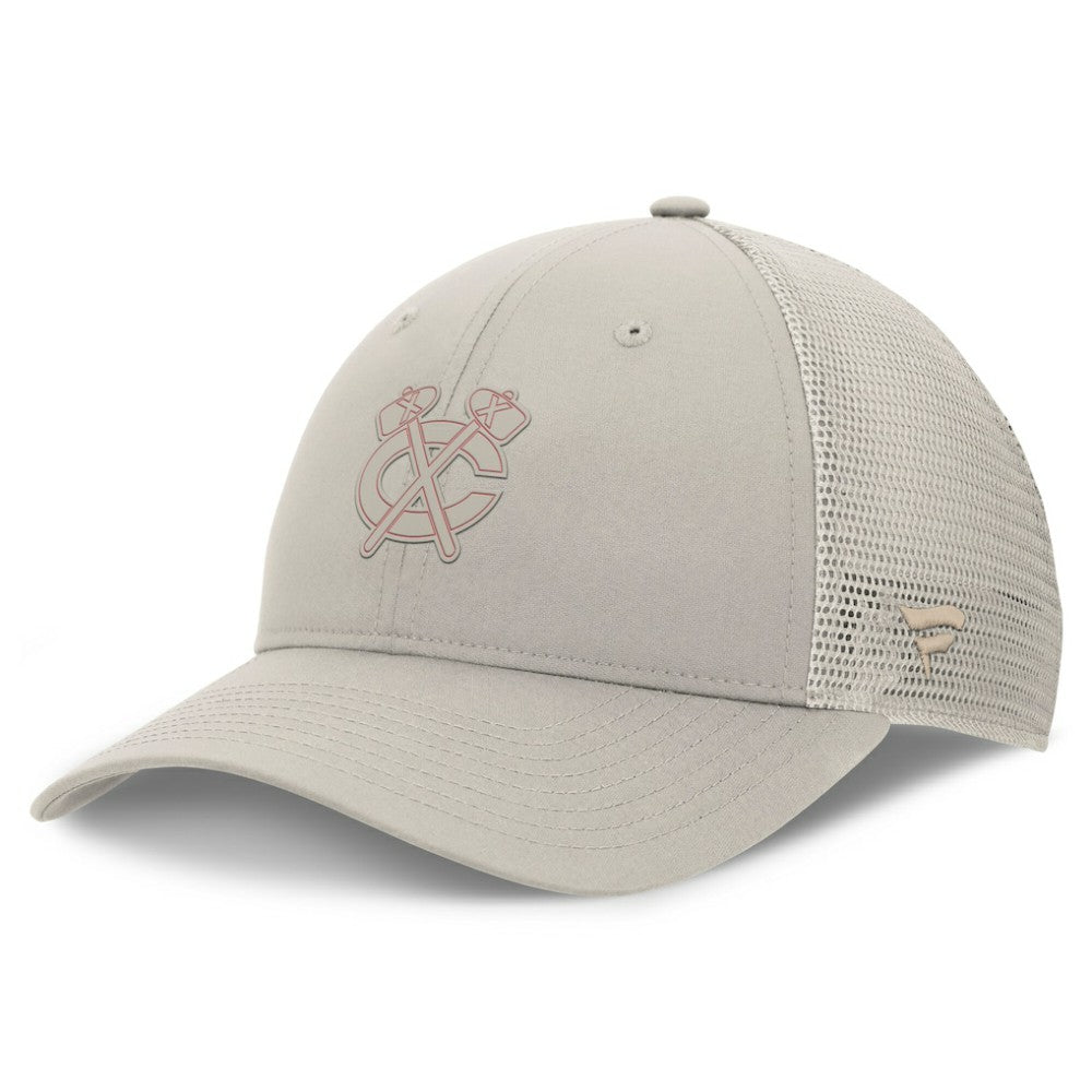 Chicago Blackhawks Fanatics Women's Authentic Pro Road Trucker Adjustable Hat -  NHL Hats